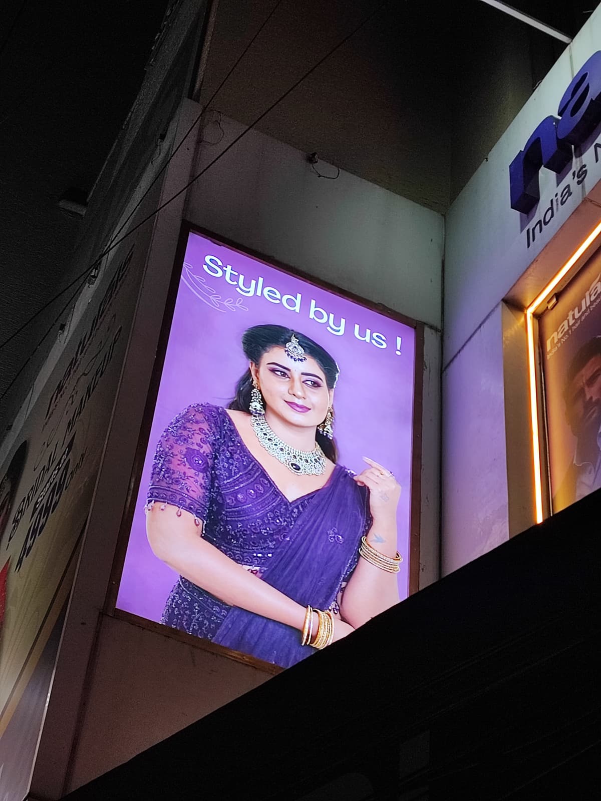 Naturals 'Styled by us' purple bridal LED panel
